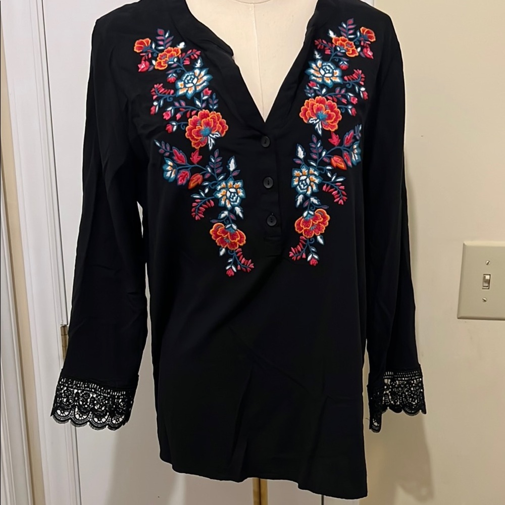 The Pioneer Woman Black Embroidered Blouse with Mandarin Collar
